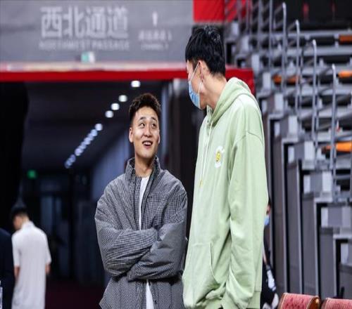 波帅赛季或,因中风缺席,退役传闻升,188金宝博官网,188bet金宝博,188bet备用网址,188金宝博官网