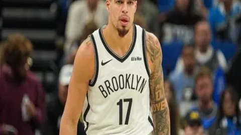 辛纳澳网卫冕挑战：决赛脚步临近